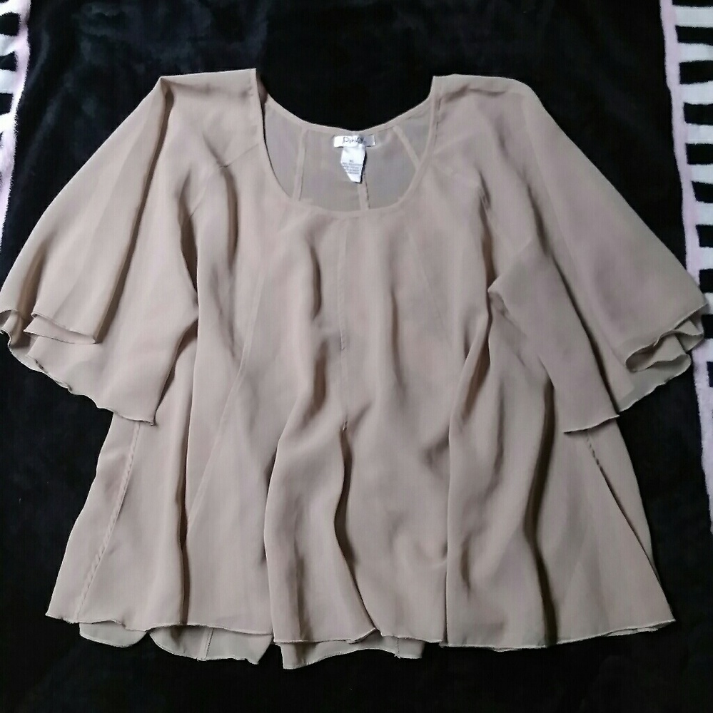 Pinky Sheer Flowy Top